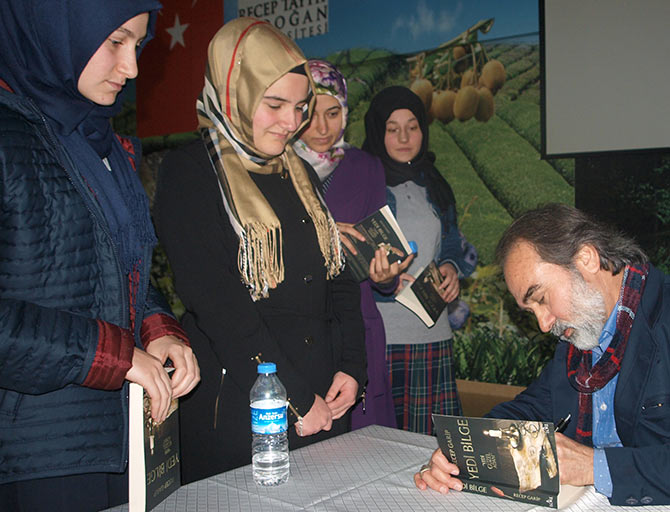 konf4-003.jpg konf4-003.jpg