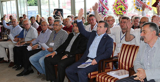 kongre2-001.jpg kongre2-001.jpg