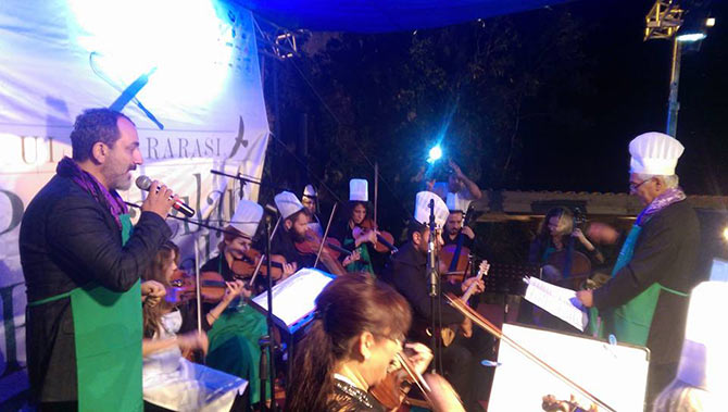 konser1.jpg konser1.jpg