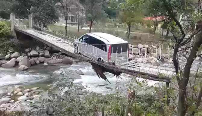 kopru3-003.jpg kopru3-003.jpg