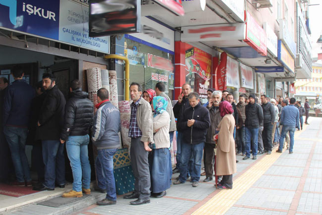 kuyruk.jpg kuyruk.jpg