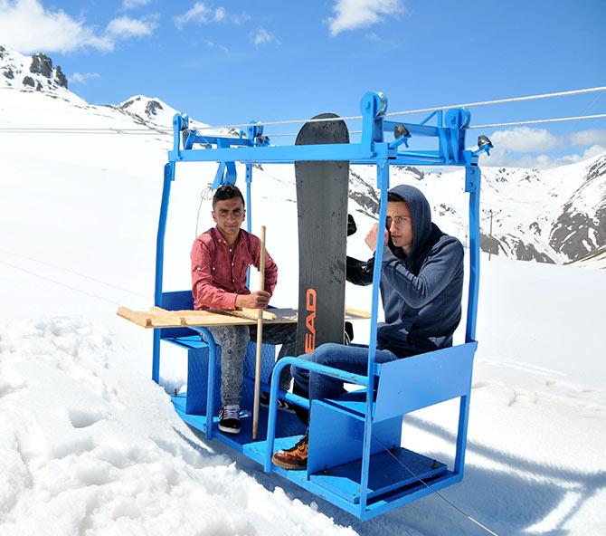 laz4-001.jpg laz4-001.jpg