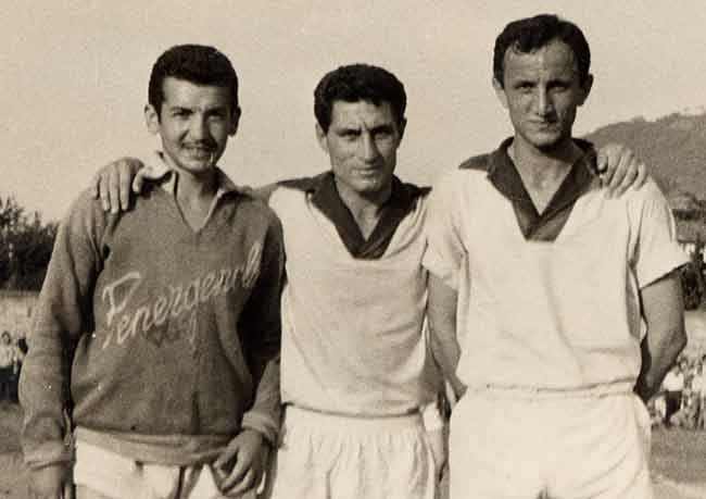 lefter-foto-4.jpg lefter-foto-4.jpg