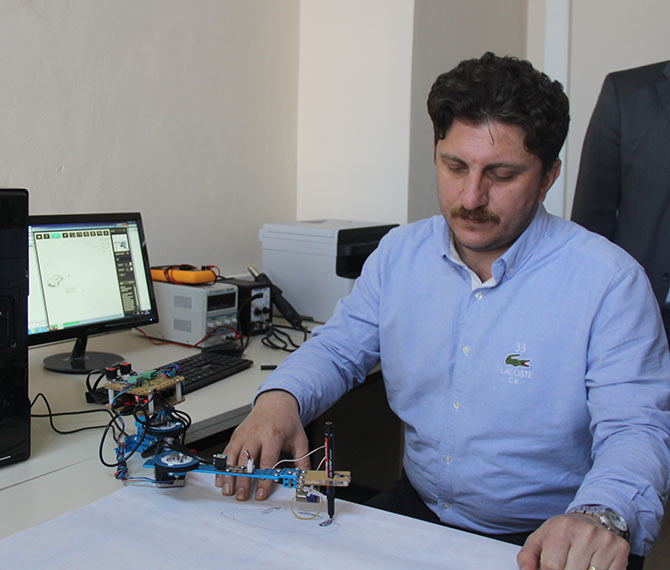 lise1-001.jpg lise1-001.jpg