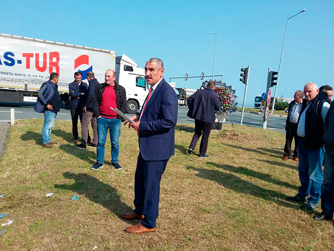 lise3-002.jpg lise3-002.jpg