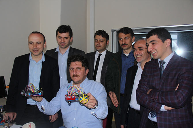 lise4-001.jpg lise4-001.jpg