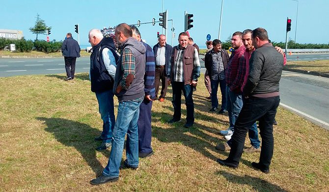 lise4-002.jpg lise4-002.jpg