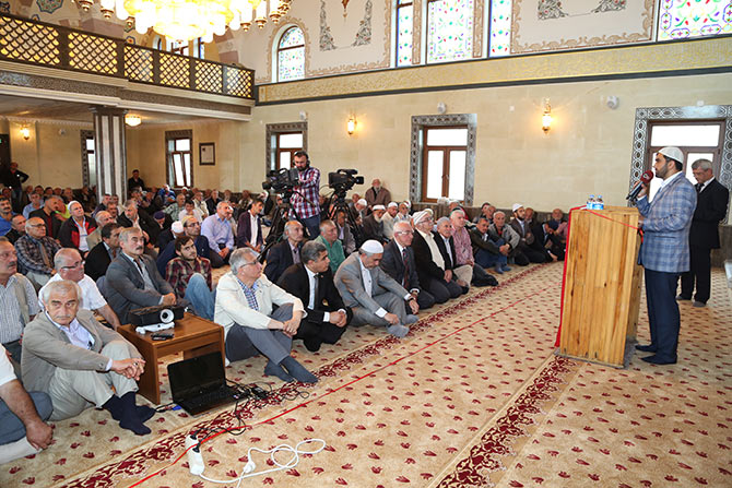 melyat3.jpg melyat3.jpg