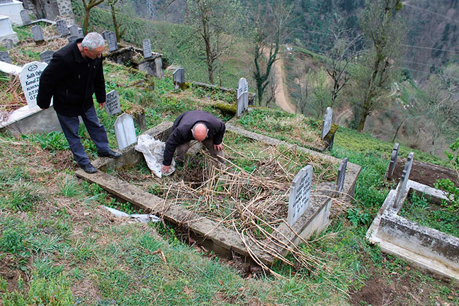 mezar2-004.jpg mezar2-004.jpg