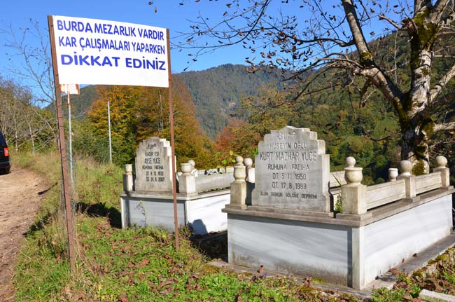 mezar2.20131023120727.jpg mezar2.20131023120727.jpg