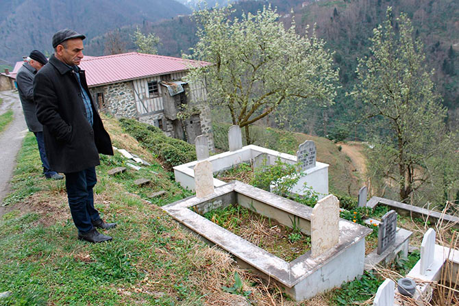 mezar3-002.jpg mezar3-002.jpg