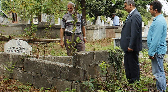 mezar5.jpg mezar5.jpg