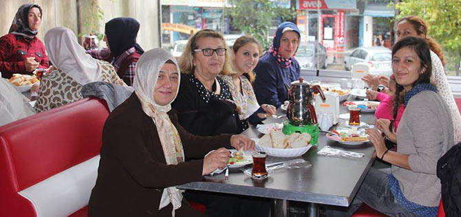 mhp2-003.jpg mhp2-003.jpg