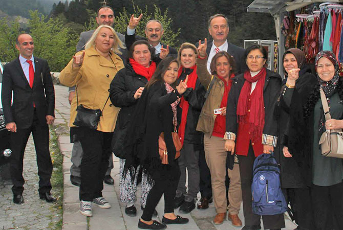 mhp3-001.jpg mhp3-001.jpg