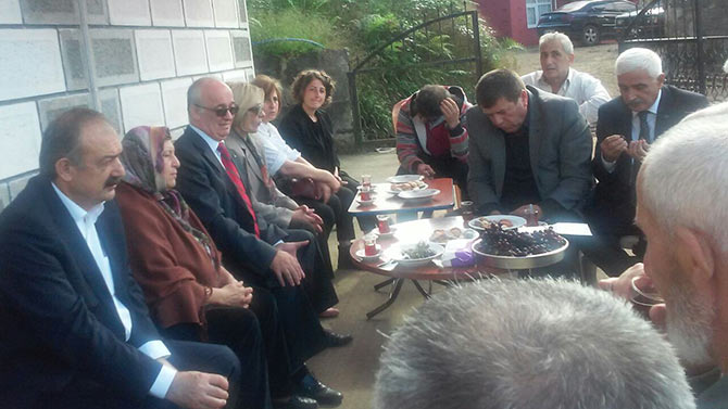 mhp3-004.jpg mhp3-004.jpg