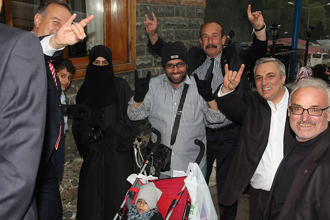 mhp4-001.jpg mhp4-001.jpg