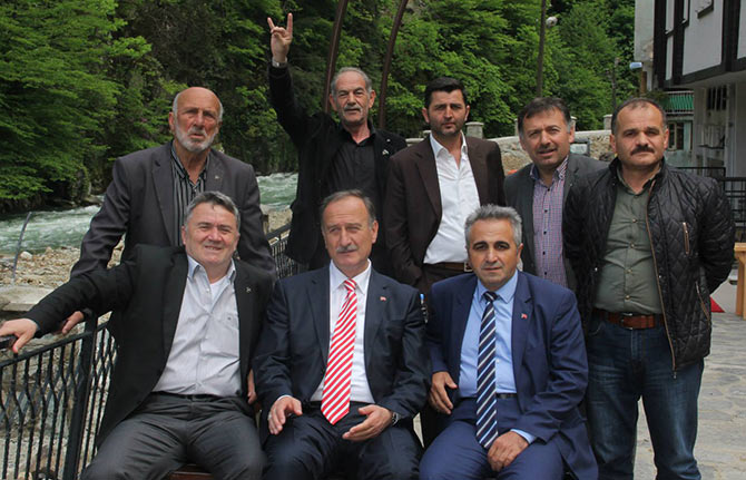 mhp9-001.jpg mhp9-001.jpg