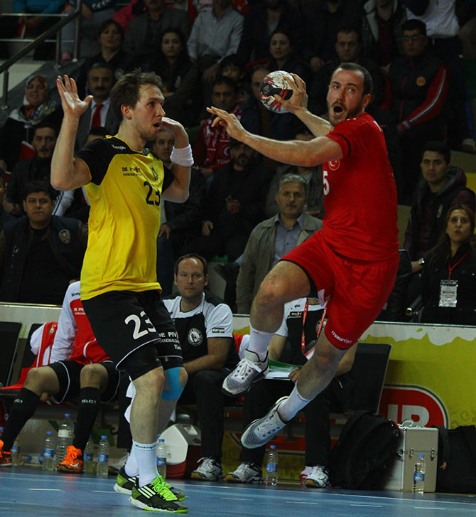 milli3-001.jpg milli3-001.jpg