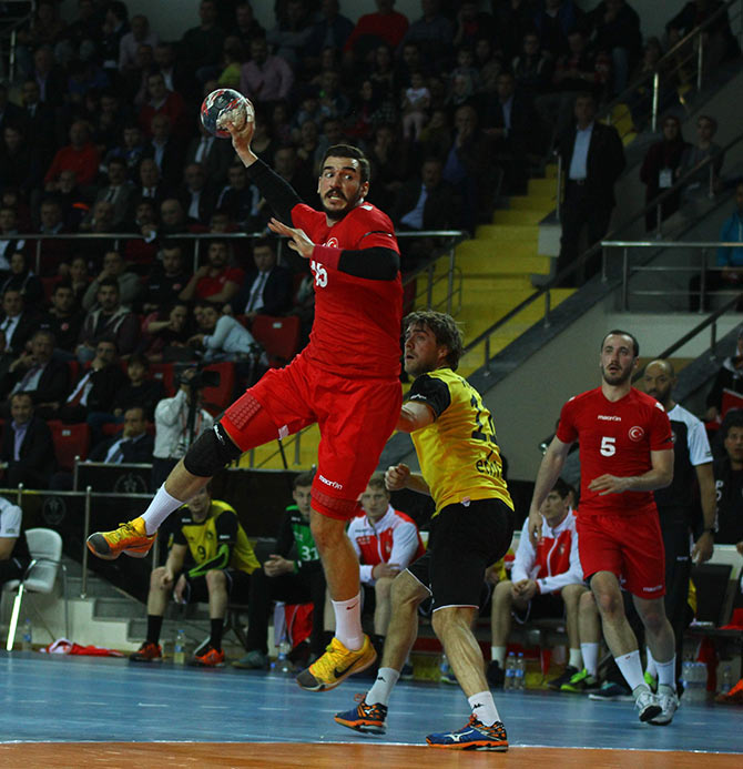 milli4-001.jpg milli4-001.jpg