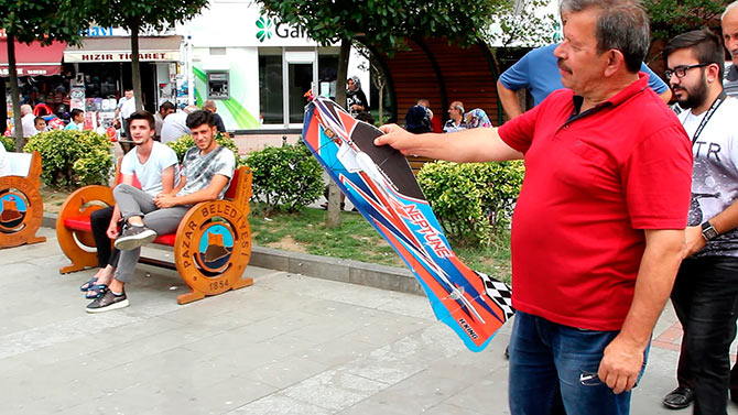 model1.jpg model1.jpg