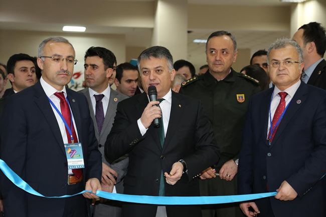 mucit10.jpg mucit10.jpg