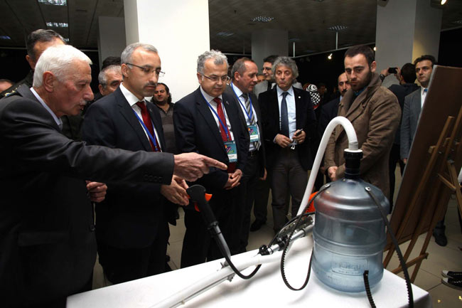 mucit2.jpg mucit2.jpg