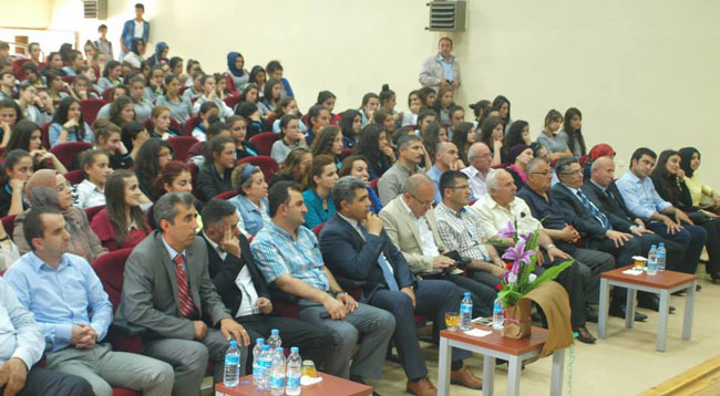 munazara2.jpg munazara2.jpg