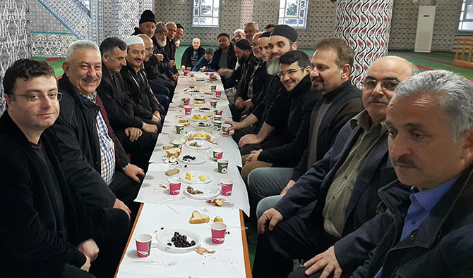 namaz1-001.jpg namaz1-001.jpg