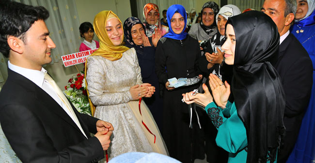 nisan02.jpg nisan02.jpg