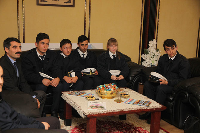 ogr2-001.jpg ogr2-001.jpg