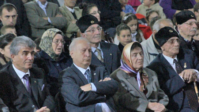 orator3.jpg orator3.jpg