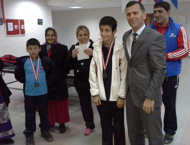 otizm1.jpg otizm1.jpg