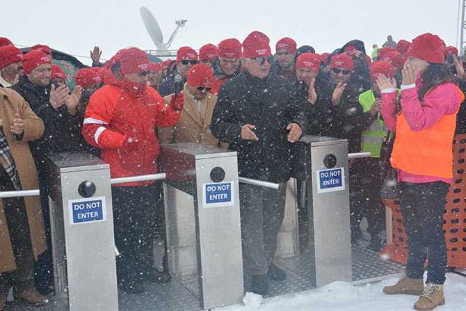 ovit3-001.jpg ovit3-001.jpg