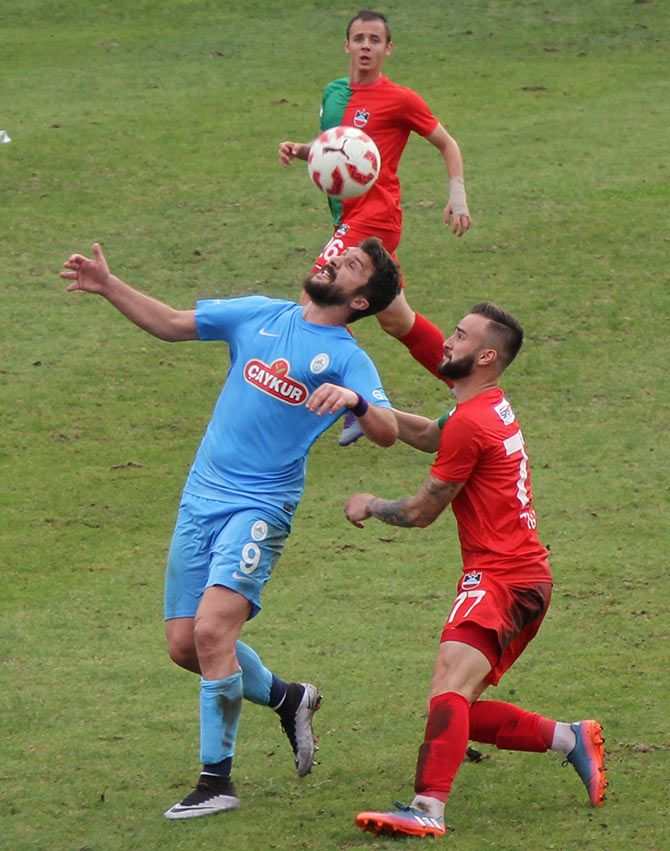 paz2-036.jpg paz2-036.jpg