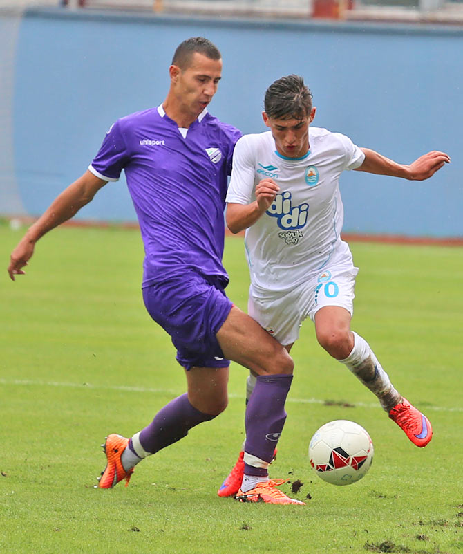 paz4-002.jpg paz4-002.jpg