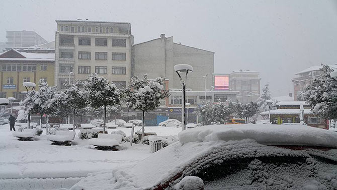 pazarkar4.jpg pazarkar4.jpg