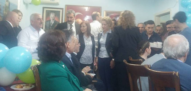 pazarlilar5.jpg pazarlilar5.jpg