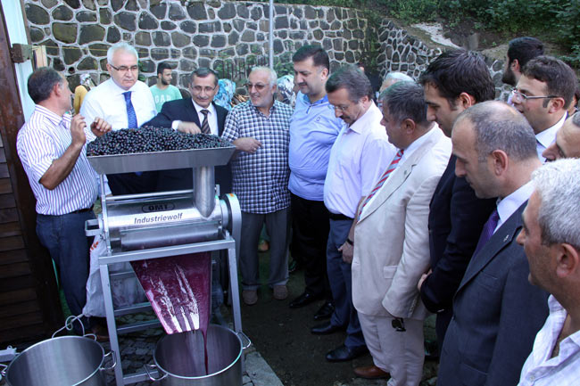 pekmez1.20130920230602.jpg pekmez1.20130920230602.jpg