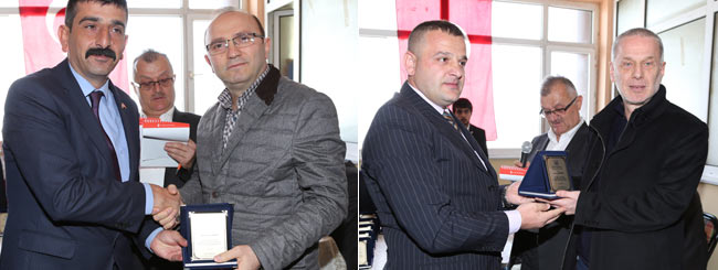 plaket2.20150418210118.jpg plaket2.20150418210118.jpg