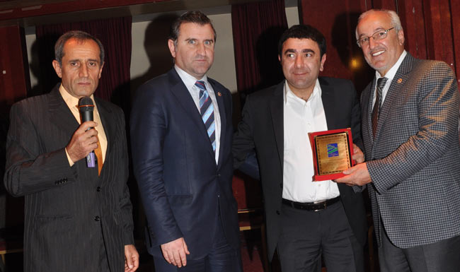 plakettalipparlak.jpg plakettalipparlak.jpg