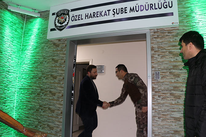 pol3-003.jpg pol3-003.jpg