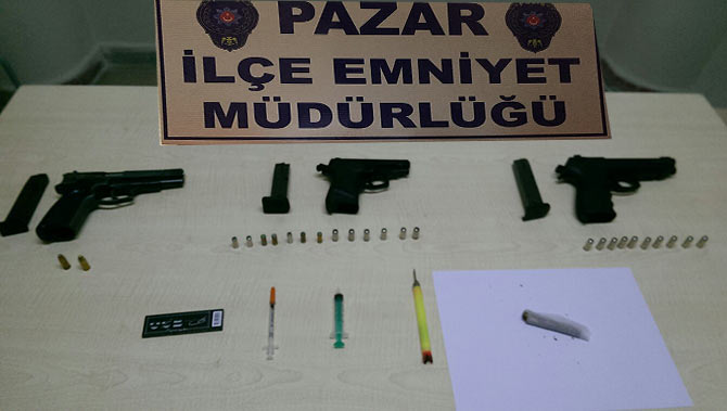 pol4-002.jpg pol4-002.jpg