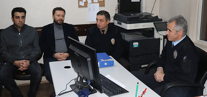 pol5-002.jpg pol5-002.jpg