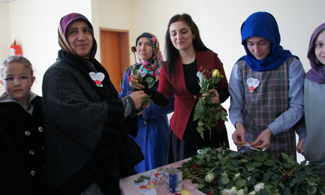 program01.jpg program01.jpg