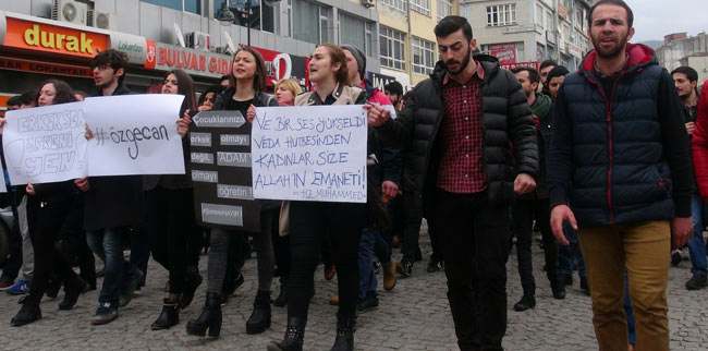 protest4.jpg protest4.jpg