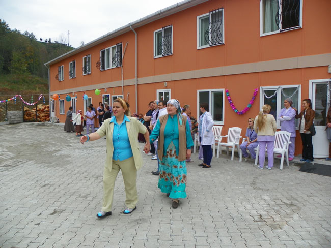 rehab1.jpg rehab1.jpg