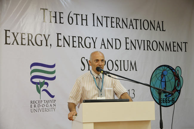 rektor.20130716122215.jpg rektor.20130716122215.jpg