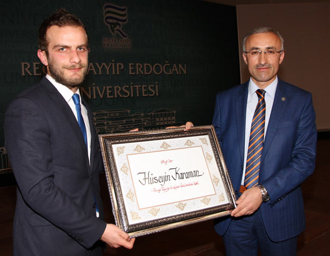 rektor1.20150501163427.jpg rektor1.20150501163427.jpg