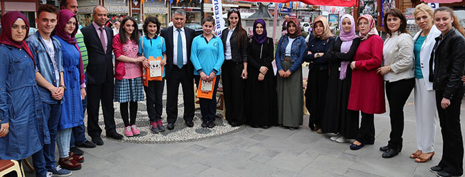 renk2-001.jpg renk2-001.jpg