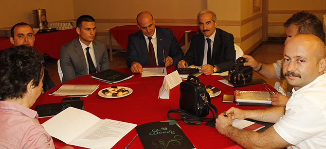 renk6-001.jpg renk6-001.jpg